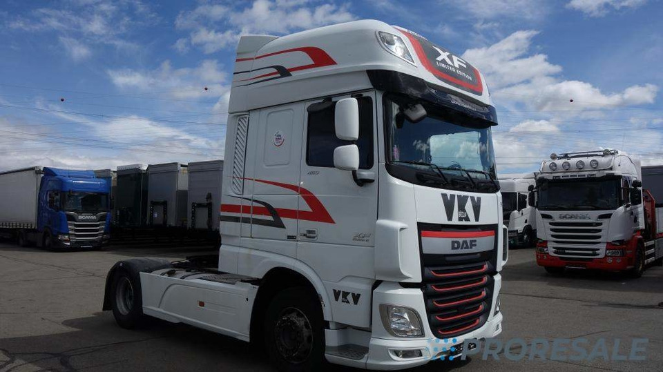 DAF XF 460 FT SSC EURO 6 - Tracteur routier: photos 1 DAF XF 460 FT SSC EURO 6 - Tracteur routier: photos 1