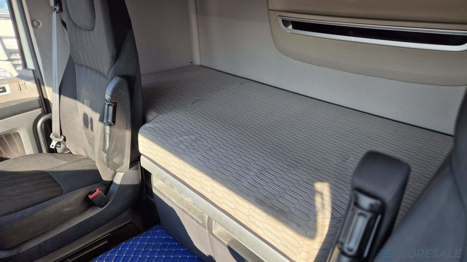 DAF XF 480 FT LOW DECK SSC EURO 6 - Tracteur routier: photos 5 DAF XF 480 FT LOW DECK SSC EURO 6 - Tracteur routier: photos 5