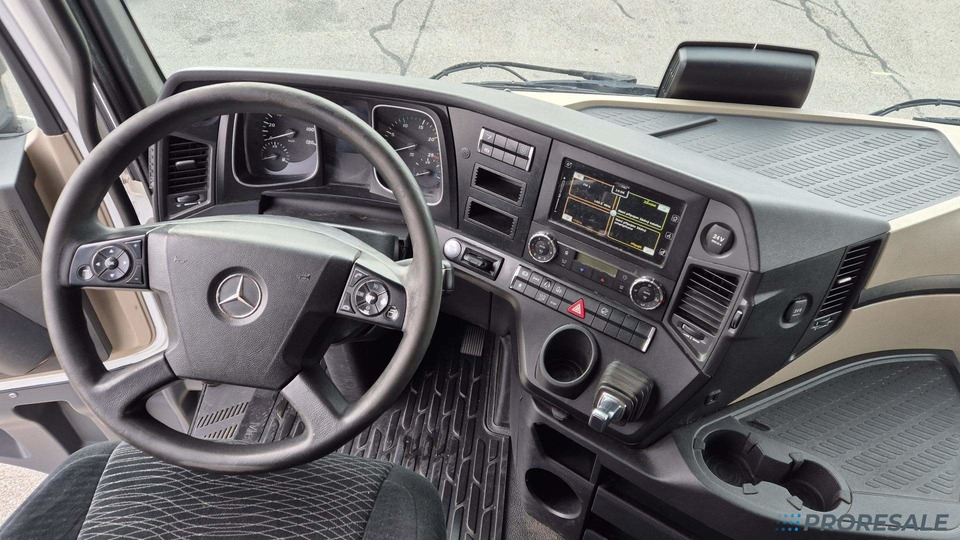 MERCEDES-BENZ ACTROS 1845 LS BIG SPACE EURO 6 - Tracteur routier: photos 4 MERCEDES-BENZ ACTROS 1845 LS BIG SPACE EURO 6 - Tracteur routier: photos 4
