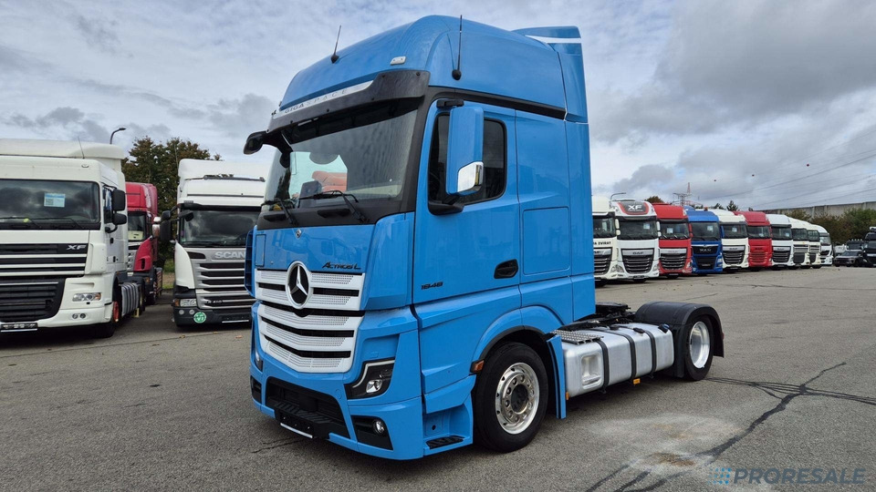 MERCEDES-BENZ ACTROS 1848 LSRL GIGA SPACE EURO 6 - Tracteur routier: photos 2 MERCEDES-BENZ ACTROS 1848 LSRL GIGA SPACE EURO 6 - Tracteur routier: photos 2