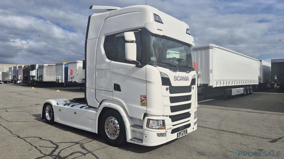 SCANIA S500 N323 NGS TOP LINE LOW DECK EURO 6 - Tracteur routier: photos 1 SCANIA S500 N323 NGS TOP LINE LOW DECK EURO 6 - Tracteur routier: photos 1