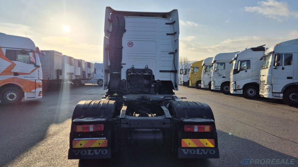 VOLVO FH 13.420 XL 42T EURO 5 - Tracteur routier: photos 3 VOLVO FH 13.420 XL 42T EURO 5 - Tracteur routier: photos 3