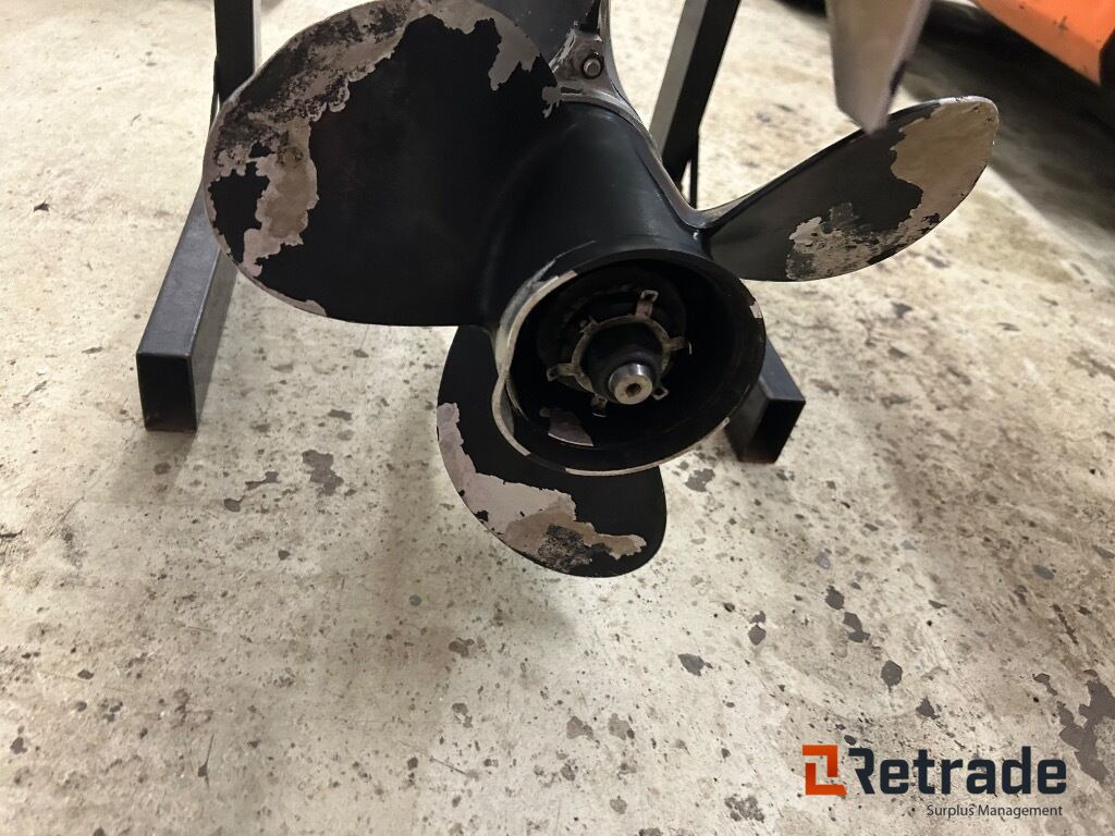 2000 Båt motor Honda Four Stroke 90 hk - Autre matériel: photos 5 2000 Båt motor Honda Four Stroke 90 hk - Autre matériel: photos 5