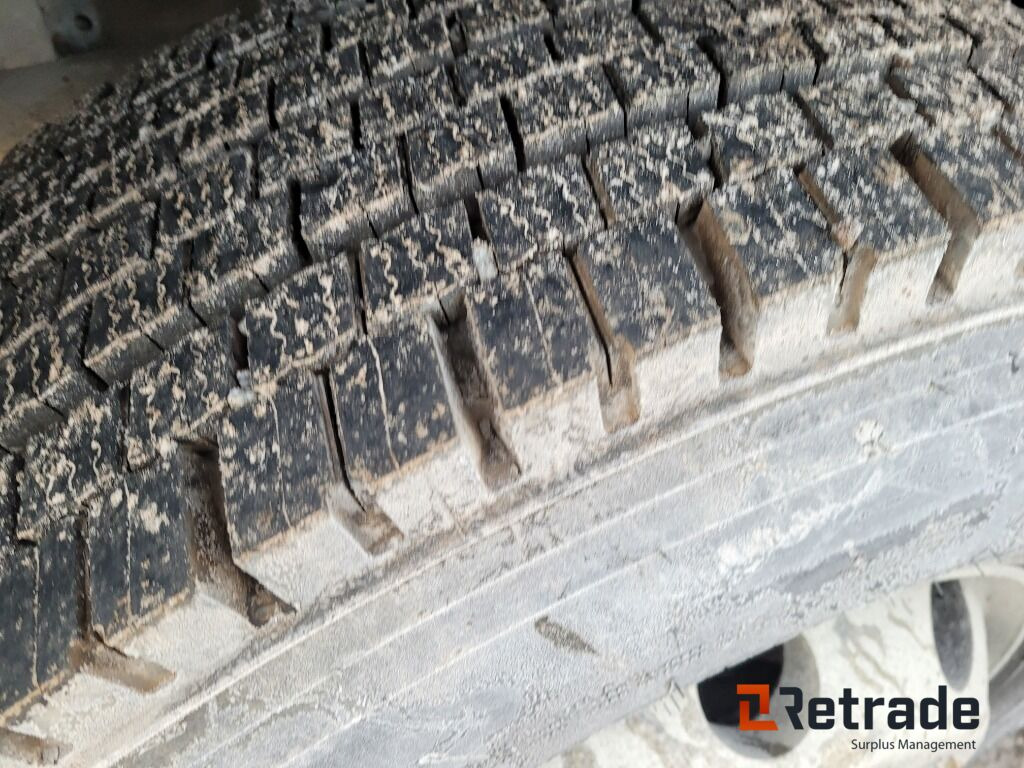 Camion malaxeur Betongbil 4-axlig Betongroterare MAN TGS 35.400 8X2-4 BL Euro 6: photos 16 Camion malaxeur Betongbil 4-axlig Betongroterare MAN TGS 35.400 8X2-4 BL Euro 6: photos 16