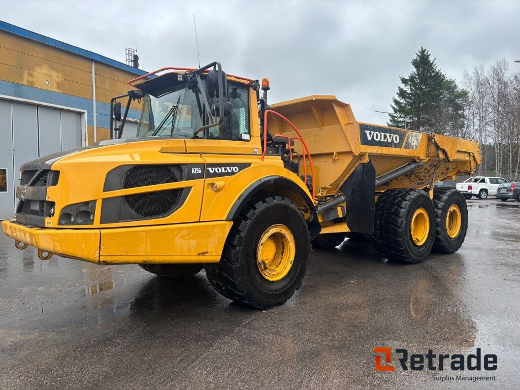 Dumper Volvo A25G - 2015 - Tombereau articulé: photos 1 Dumper Volvo A25G - 2015 - Tombereau articulé: photos 1