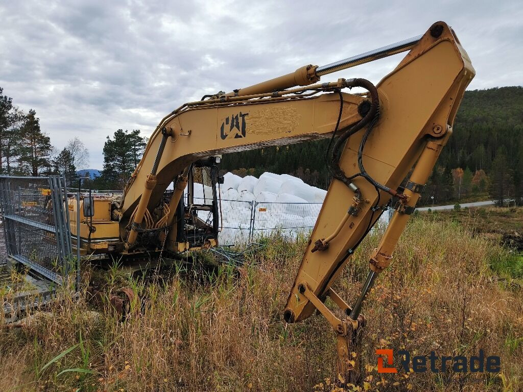 Caterpillar 320L, Dele objekt - Engins de chantier: photos 1 Caterpillar 320L, Dele objekt - Engins de chantier: photos 1