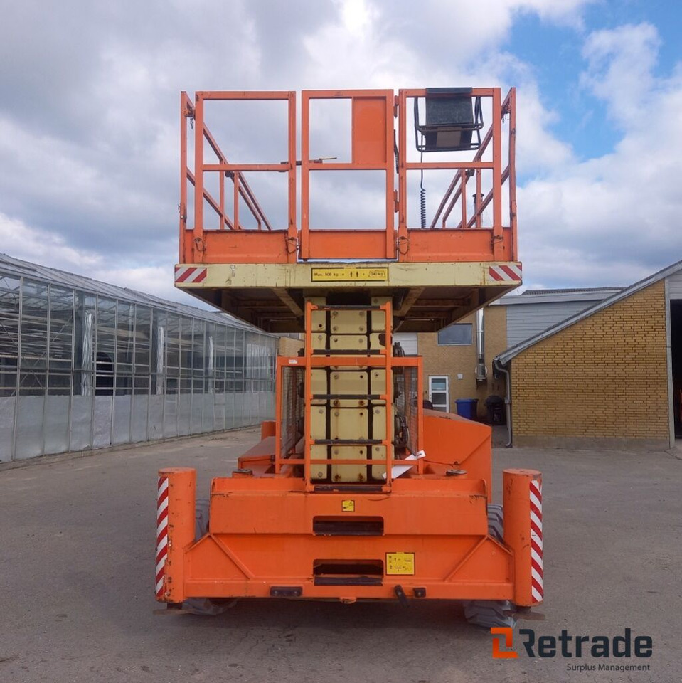 Holland Lift B-195DL25 -4WD /P/N - Engins de chantier: photos 2 Holland Lift B-195DL25 -4WD /P/N - Engins de chantier: photos 2