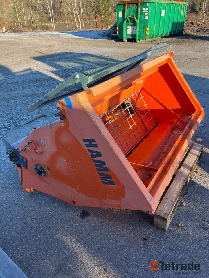 Hamm strøkasse for sand/singel - Epandeur de sable: photos 1 Hamm strøkasse for sand/singel - Epandeur de sable: photos 1