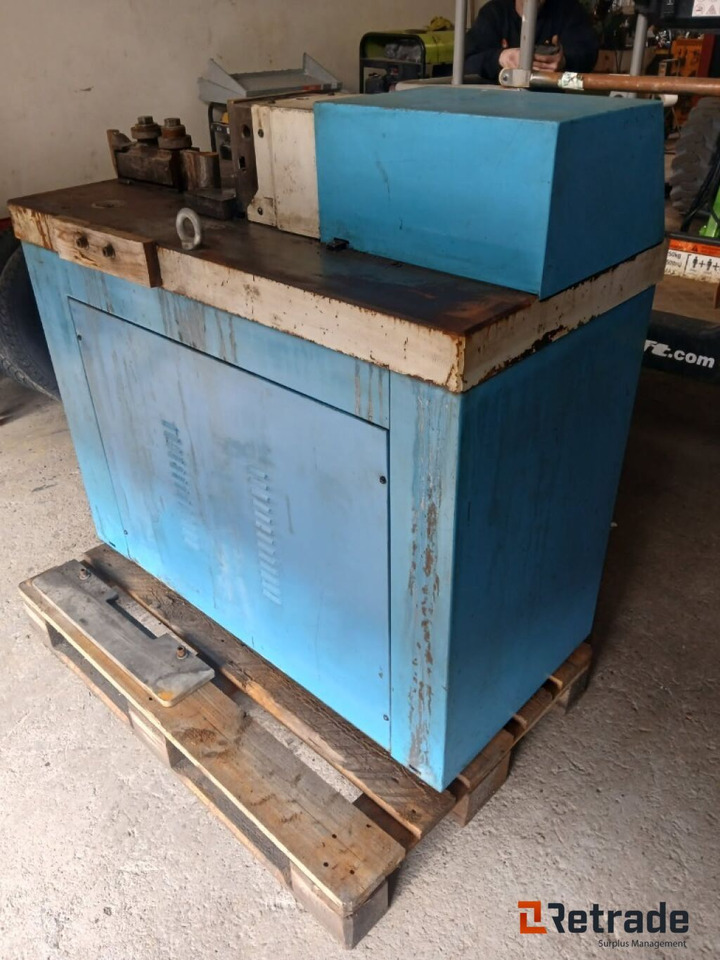 Bøyemaskin for armeringsjern - Matériel industriel: photos 5 Bøyemaskin for armeringsjern - Matériel industriel: photos 5