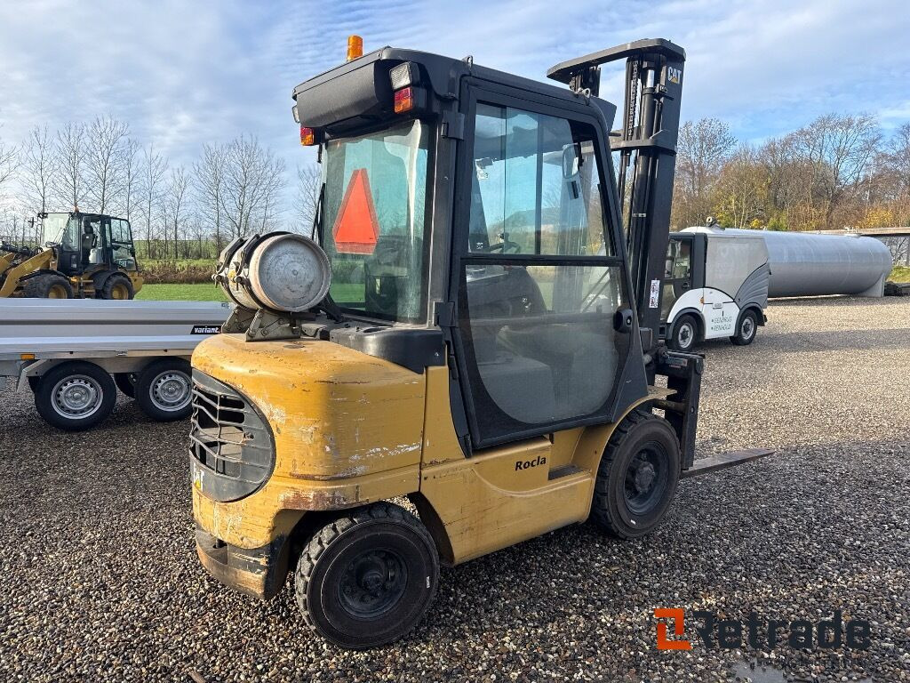 Caterpillar 2,5 ton gastruck GP25K / forklift - Matériel industriel: photos 3 Caterpillar 2,5 ton gastruck GP25K / forklift - Matériel industriel: photos 3
