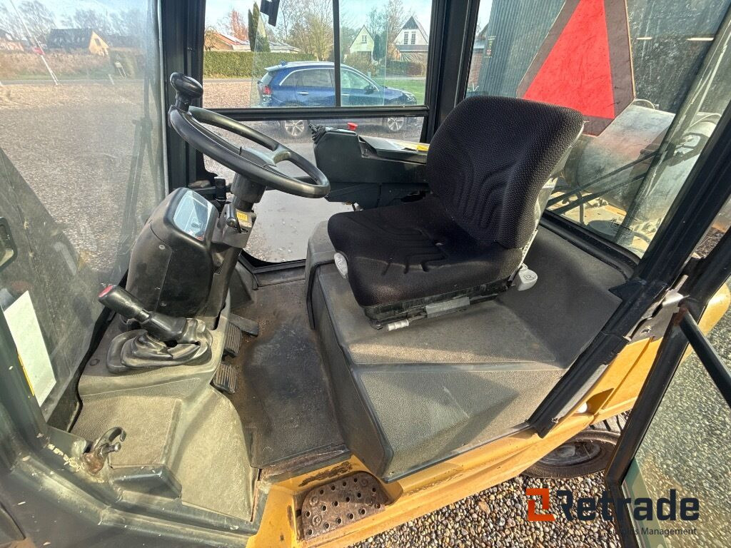 Caterpillar 2,5 ton gastruck GP25K / forklift - Matériel industriel: photos 5 Caterpillar 2,5 ton gastruck GP25K / forklift - Matériel industriel: photos 5