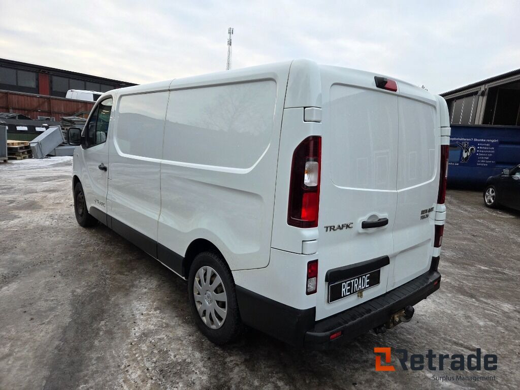 Skåpbil Renault Trafic L2H1 1.6 dci - Voiture: photos 4 Skåpbil Renault Trafic L2H1 1.6 dci - Voiture: photos 4
