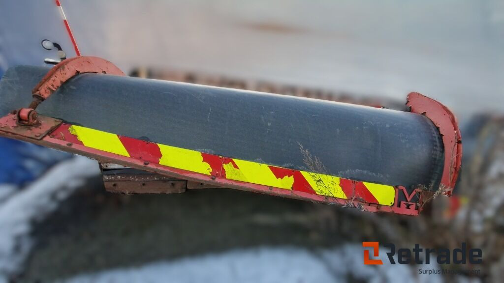 Snøryddingsutstyr Sand og saltspreder - Matériel de chantier: photos 3 Snøryddingsutstyr Sand og saltspreder - Matériel de chantier: photos 3