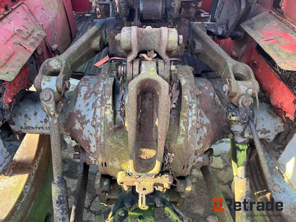 Tracteur agricole Traktor Massey Ferguson 175 Traktor: photos 16