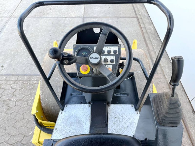 Compacteur Bomag BW124DH-3 - Dutch Machine / Only 2104 Hours!: photos 9