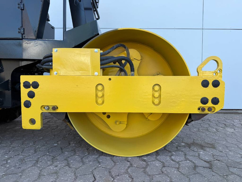 Compacteur Bomag BW124DH-3 - Dutch Machine / Only 2104 Hours!: photos 16