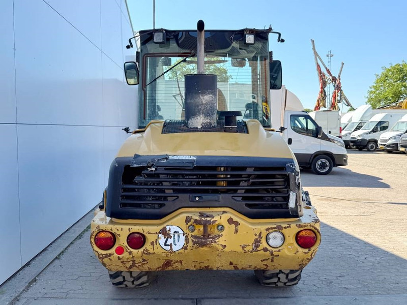 Cat 906H - Auto Greasing / Quick Coupler - Chargeuse sur pneus: photos 4 Cat 906H - Auto Greasing / Quick Coupler - Chargeuse sur pneus: photos 4