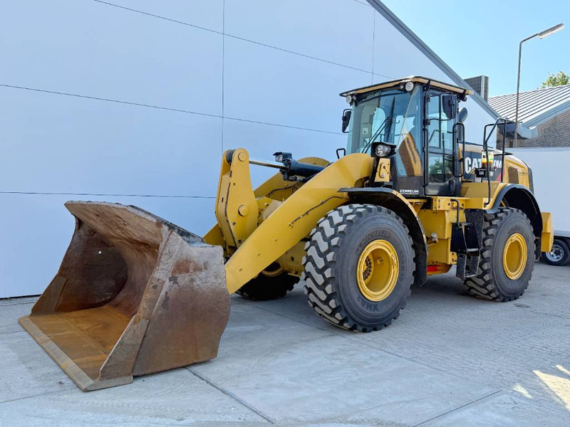 Cat 950M - New Michelin Tyres / German Machine - Chargeuse sur pneus: photos 2 Cat 950M - New Michelin Tyres / German Machine - Chargeuse sur pneus: photos 2