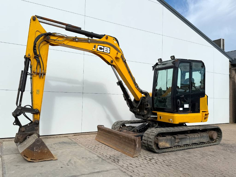 JCB 86C-1 - Hammer Lines / Quick Coupler - Mini pelle: photos 2 JCB 86C-1 - Hammer Lines / Quick Coupler - Mini pelle: photos 2