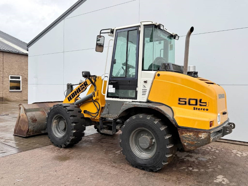 Liebherr L509 Stereo - German Machine / Automatic Greasing - Chargeuse sur pneus: photos 3 Liebherr L509 Stereo - German Machine / Automatic Greasing - Chargeuse sur pneus: photos 3