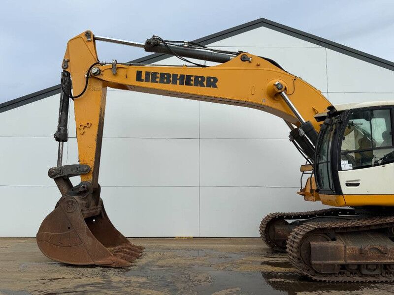Pelle sur chenille Liebherr R946LC - Automatic Greasing / Rear + Side Camera: photos 16