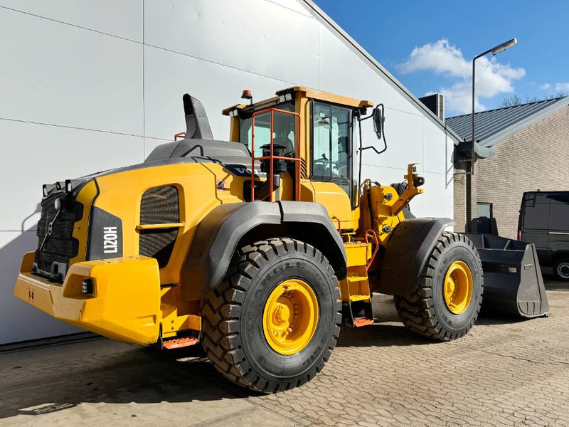 Volvo L120H - 3rd Function / Weight System - Chargeuse sur pneus: photos 5 Volvo L120H - 3rd Function / Weight System - Chargeuse sur pneus: photos 5