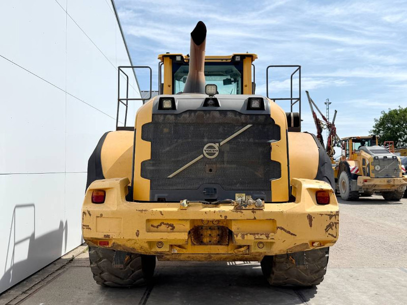 Volvo L220G - German Machine / 3rd Function / Auto Lube - Chargeuse sur pneus: photos 4 Volvo L220G - German Machine / 3rd Function / Auto Lube - Chargeuse sur pneus: photos 4