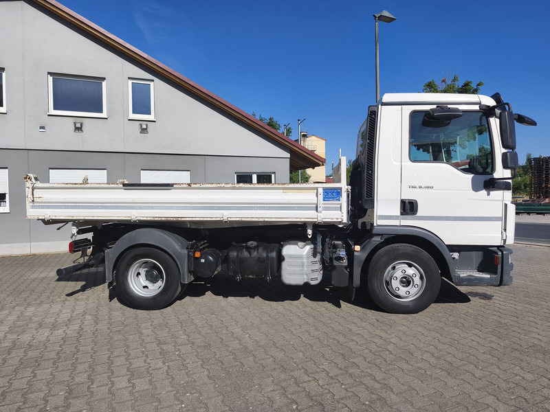 MAN TGL 8.180 - Camion benne: photos 5 MAN TGL 8.180 - Camion benne: photos 5