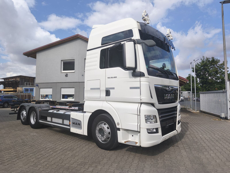 MAN TGX 26.460 BDF Euro 6 6x2 - Châssis cabine: photos 3 MAN TGX 26.460 BDF Euro 6 6x2 - Châssis cabine: photos 3