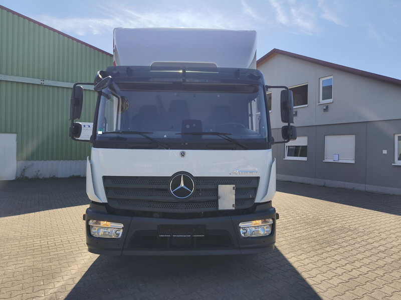 Mercedes-Benz Atego 1223 - Camion fourgon: photos 3 Mercedes-Benz Atego 1223 - Camion fourgon: photos 3