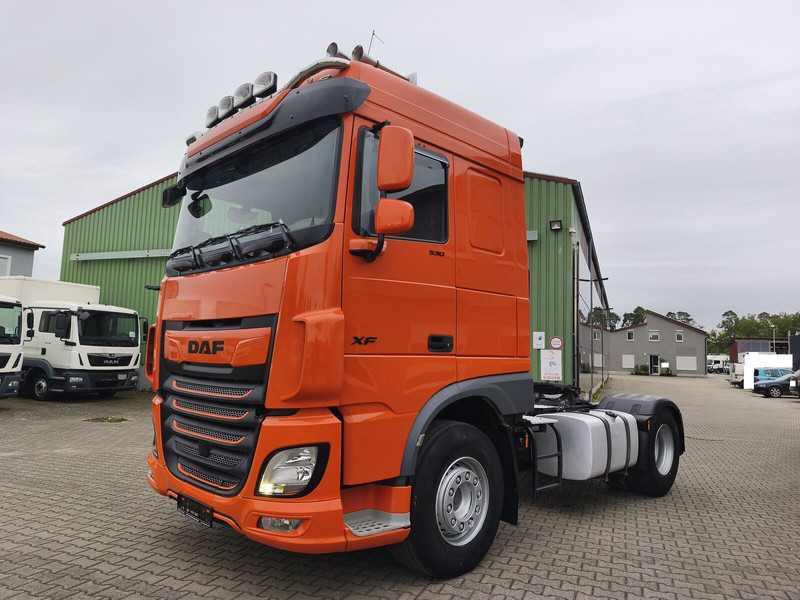 DAF XF 530 FT - Tracteur routier: photos 1 DAF XF 530 FT - Tracteur routier: photos 1