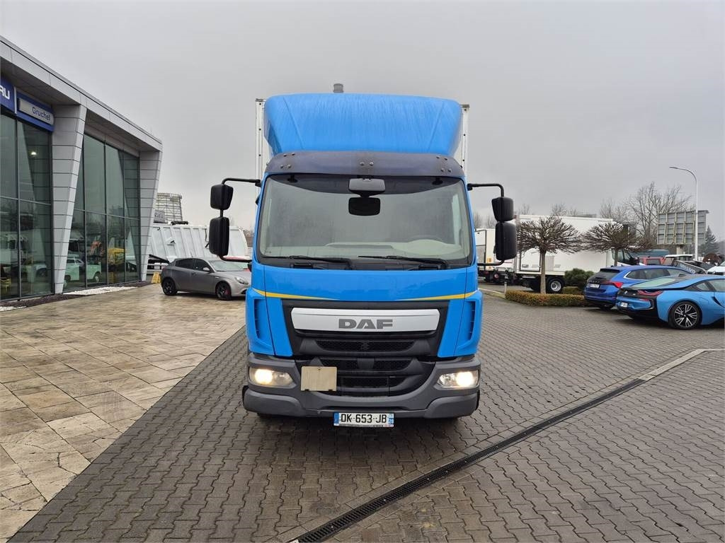DAF LF 220 / 1 OWNER / SERVICED / SUPER CONDITION! - Camion fourgon: photos 4 DAF LF 220 / 1 OWNER / SERVICED / SUPER CONDITION! - Camion fourgon: photos 4