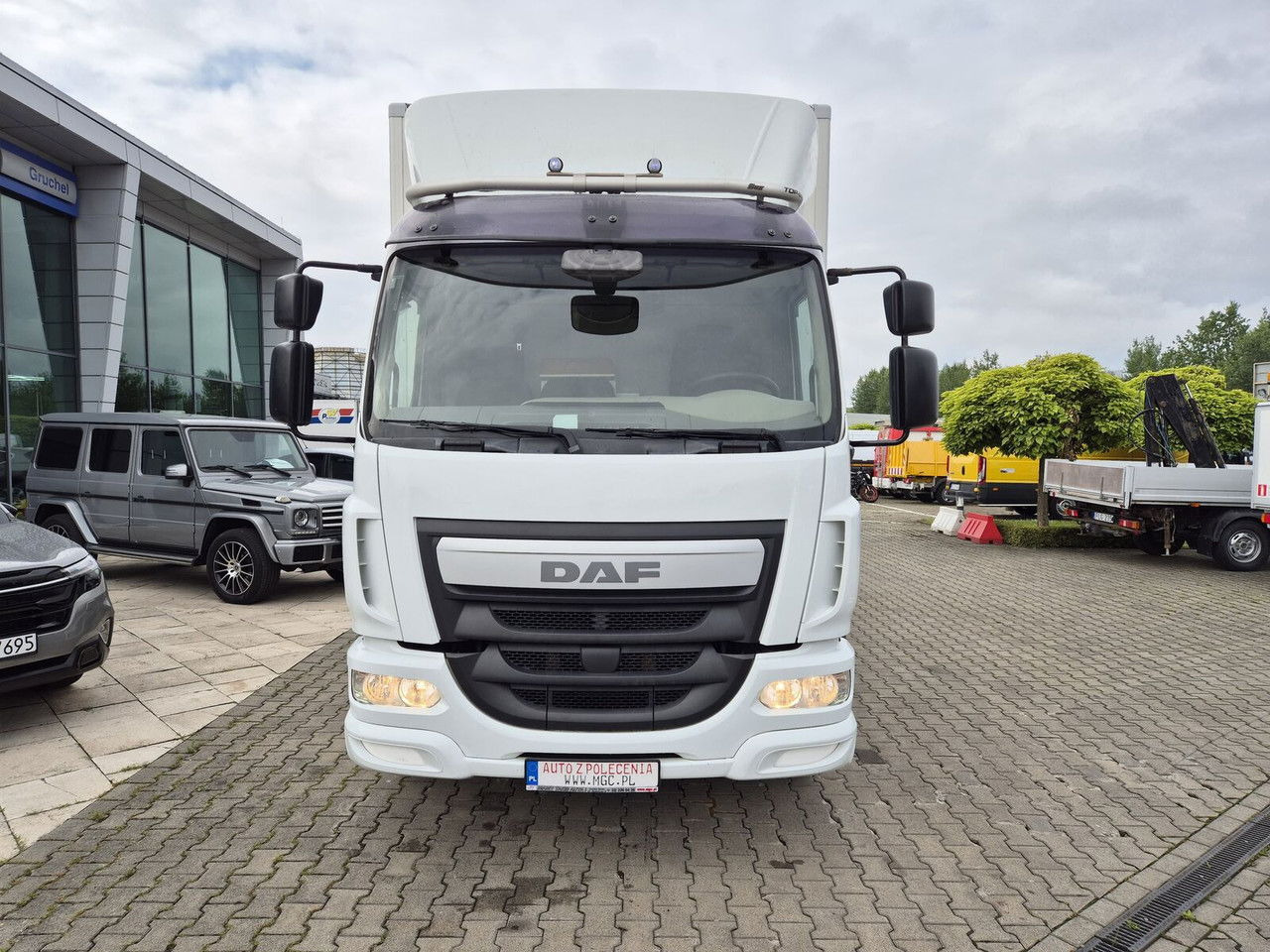 DAF LF 250 FA / 3 Seats / Works Great - Camion fourgon: photos 3 DAF LF 250 FA / 3 Seats / Works Great - Camion fourgon: photos 3