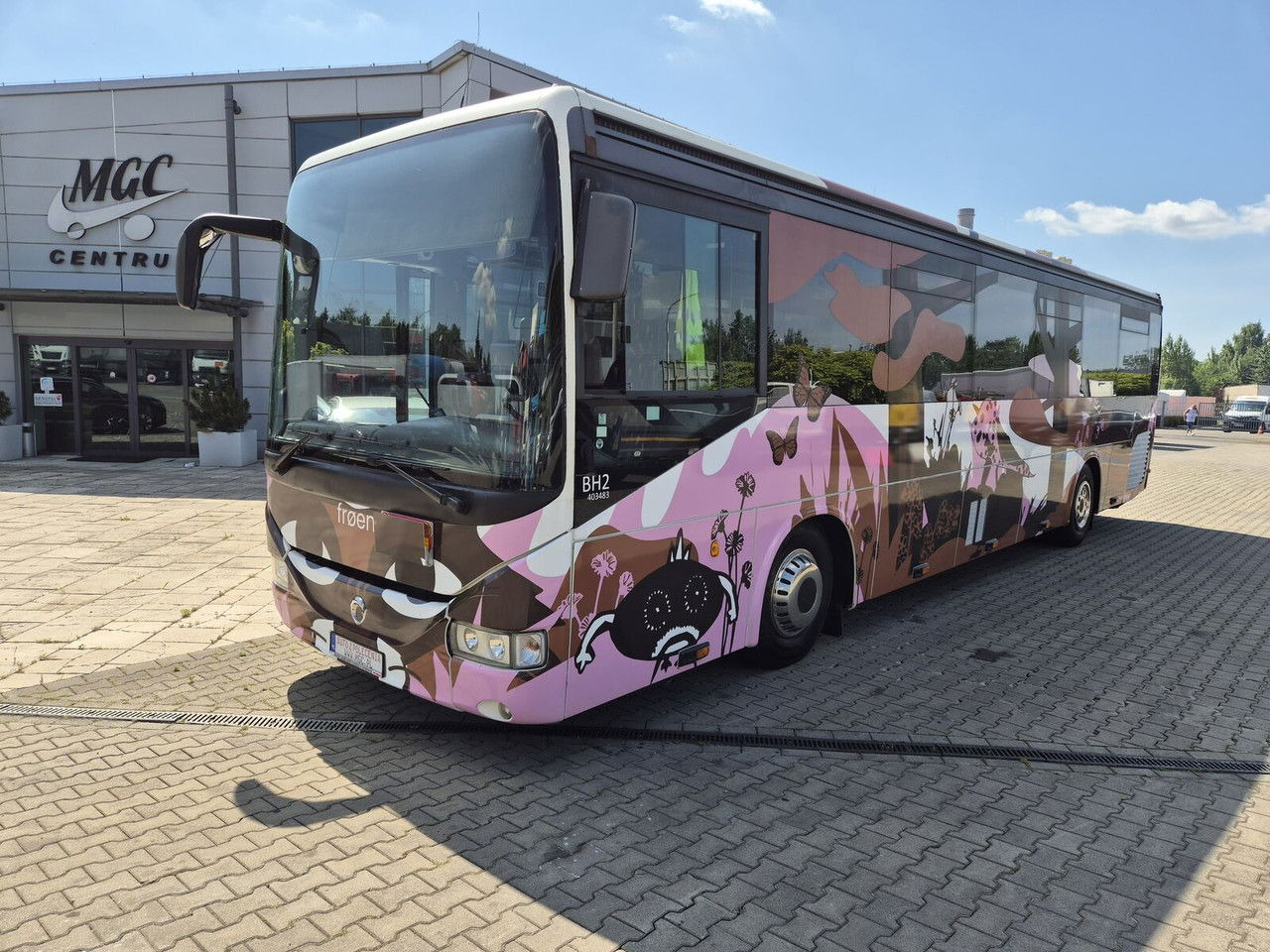 Irisbus Iveco 330 KM / Solar Panels / NEW Equiped - Autocar: photos 2 Irisbus Iveco 330 KM / Solar Panels / NEW Equiped - Autocar: photos 2
