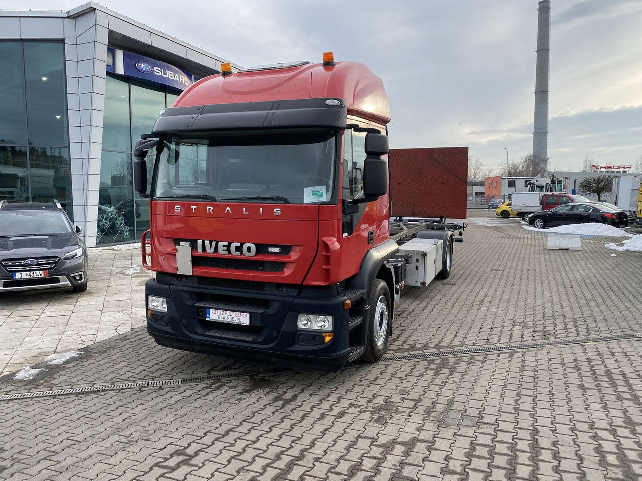 Iveco Stralis 360 AT 190 / Euro 5 / NEW Service / Long Frame - Châssis cabine: photos 3 Iveco Stralis 360 AT 190 / Euro 5 / NEW Service / Long Frame - Châssis cabine: photos 3