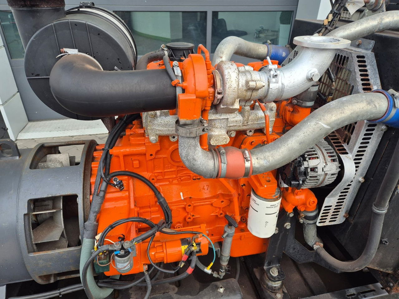 Groupe électrogène neuf Mecc Alte ECP34 2S4 - FTP Engine,126kVA,New oils, filters, L Mecc Alte ECP34 2S4 - FTP Engine,126kVA,New oils, filters, Like New: photos 22