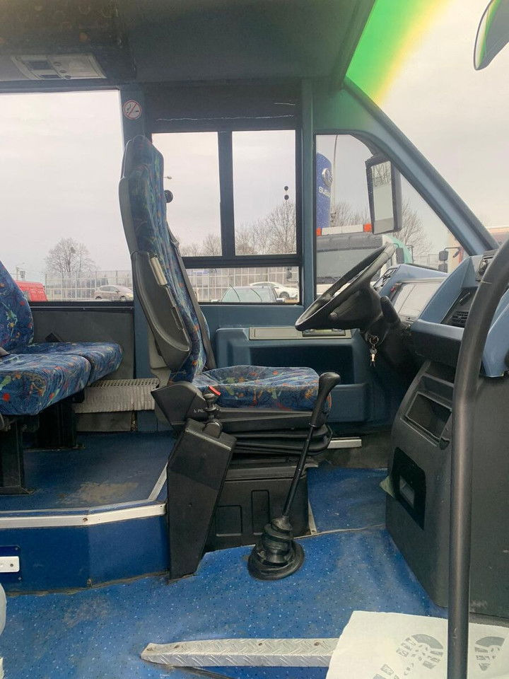 Crédit-bail de  Mercedes-Benz Vario 814 814D, Mediano, Cibro, Vario,33 seats, E4, Wide Body Mercedes-Benz Vario 814 814D, Mediano, Cibro, Vario,33 seats, E4, Wide Body: photos 24
