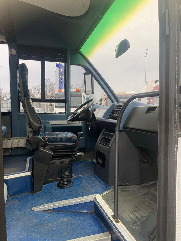 Crédit-bail de  Mercedes-Benz Vario 814 814D, Mediano, Cibro, Vario,33 seats, E4, Wide Body Mercedes-Benz Vario 814 814D, Mediano, Cibro, Vario,33 seats, E4, Wide Body: photos 25