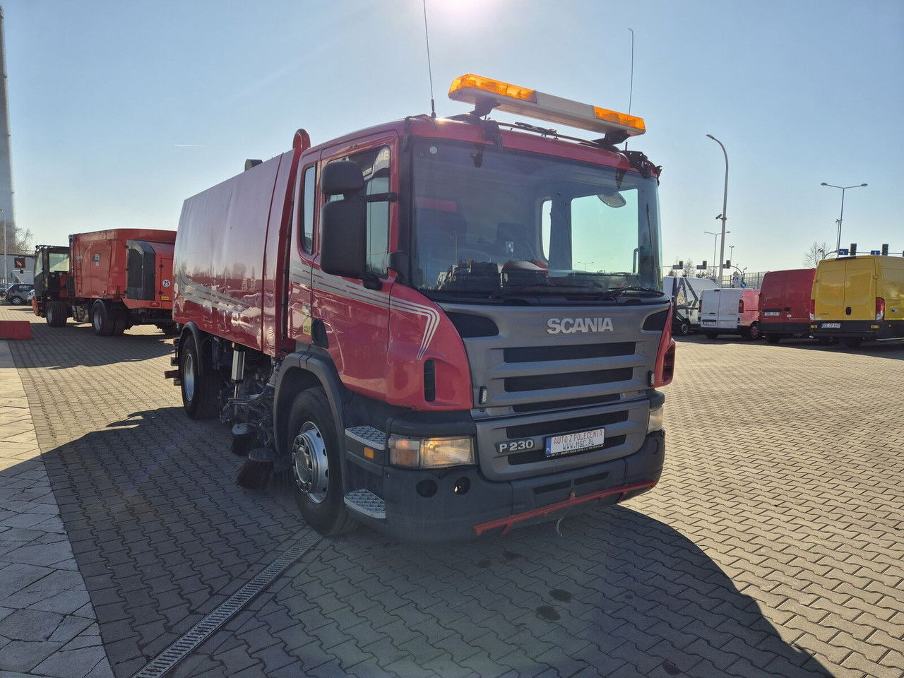 Scania P230 4X2 / Sweeper / Johnston VX800 / Sprayer / LOW Mileage / Scania P230 4X2 / Sweeper / Johnston VX800 / Sprayer / LOW Mileage / - Balayeuse de voirie: photos 4 Scania P230 4X2 / Sweeper / Johnston VX800 / Sprayer / LOW Mileage / Scania P230 4X2 / Sweeper / Johnston VX800 / Sprayer / LOW Mileage / - Balayeuse de voirie: photos 4