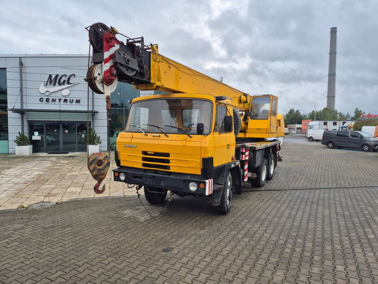 Tatra T 815 6X6 / Bumar 20 TON / 1 Owner - Grue mobile: photos 2 Tatra T 815 6X6 / Bumar 20 TON / 1 Owner - Grue mobile: photos 2