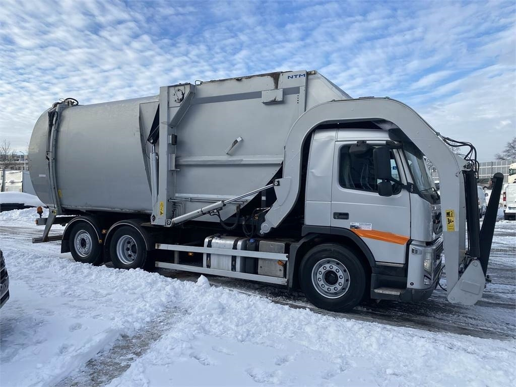 Volvo FM 420 6X2 / NTM / SUPER CONDITION - Benne à ordures ménagères: photos 5 Volvo FM 420 6X2 / NTM / SUPER CONDITION - Benne à ordures ménagères: photos 5