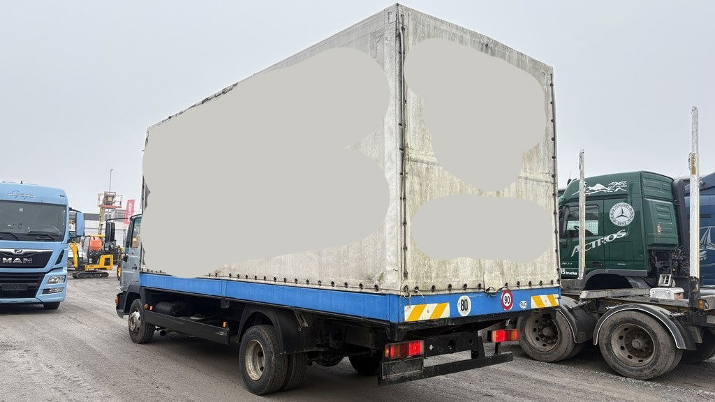 MAN 9.174 4x2 stake body+tarpaulin - Camion plateau: photos 4 MAN 9.174 4x2 stake body+tarpaulin - Camion plateau: photos 4