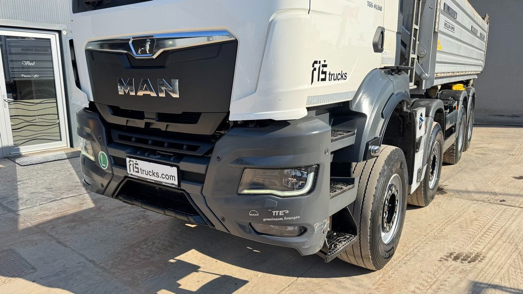 MAN TGS 41.510 8x4 Meiller bordmatic tipper - retarder - Euro 6 - Camion benne: photos 2 MAN TGS 41.510 8x4 Meiller bordmatic tipper - retarder - Euro 6 - Camion benne: photos 2