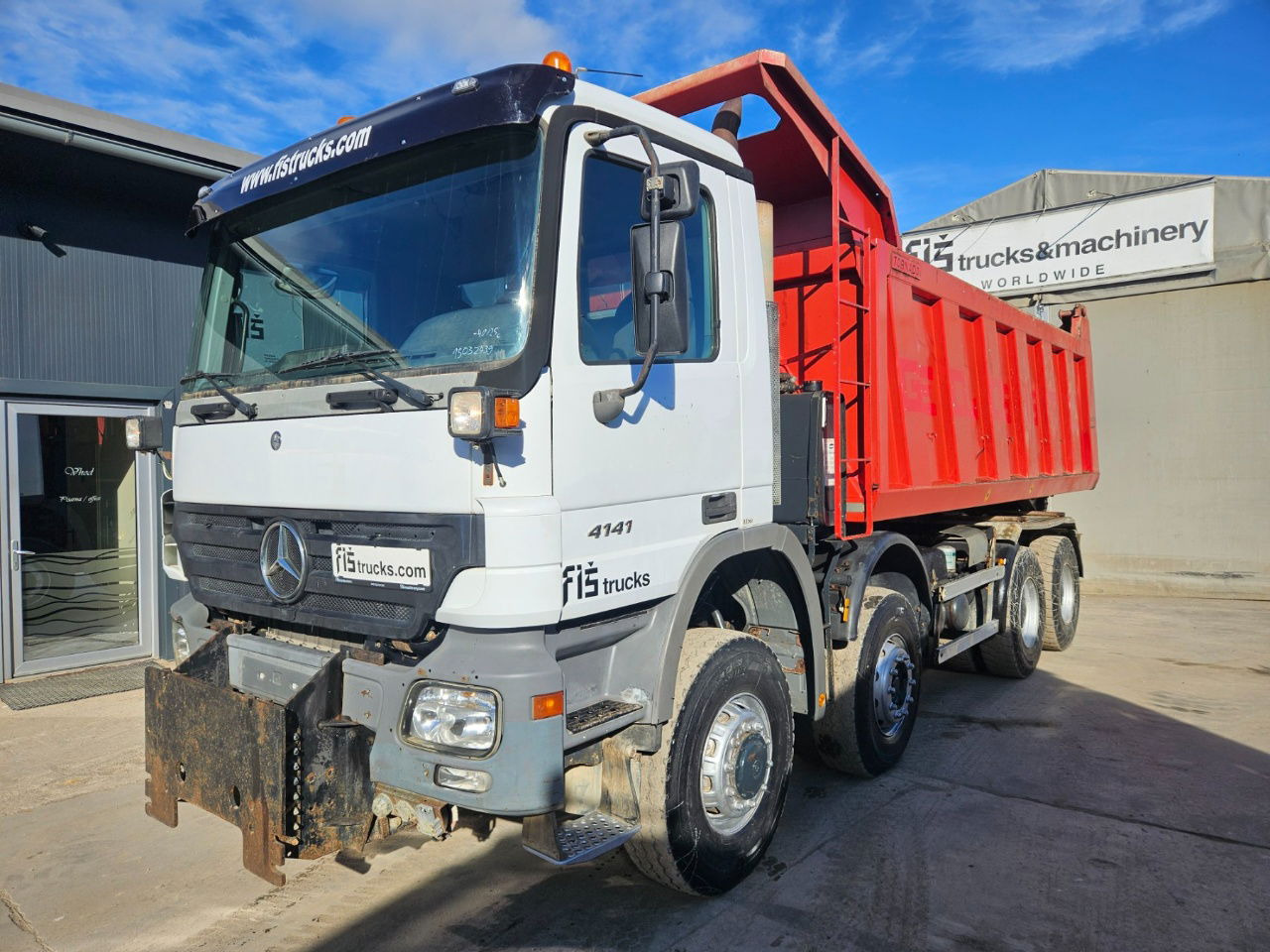 Mercedes-Benz Actros 4141 K 8x6 tipper - 19m3 - spring suspension - Camion benne: photos 1 Mercedes-Benz Actros 4141 K 8x6 tipper - 19m3 - spring suspension - Camion benne: photos 1