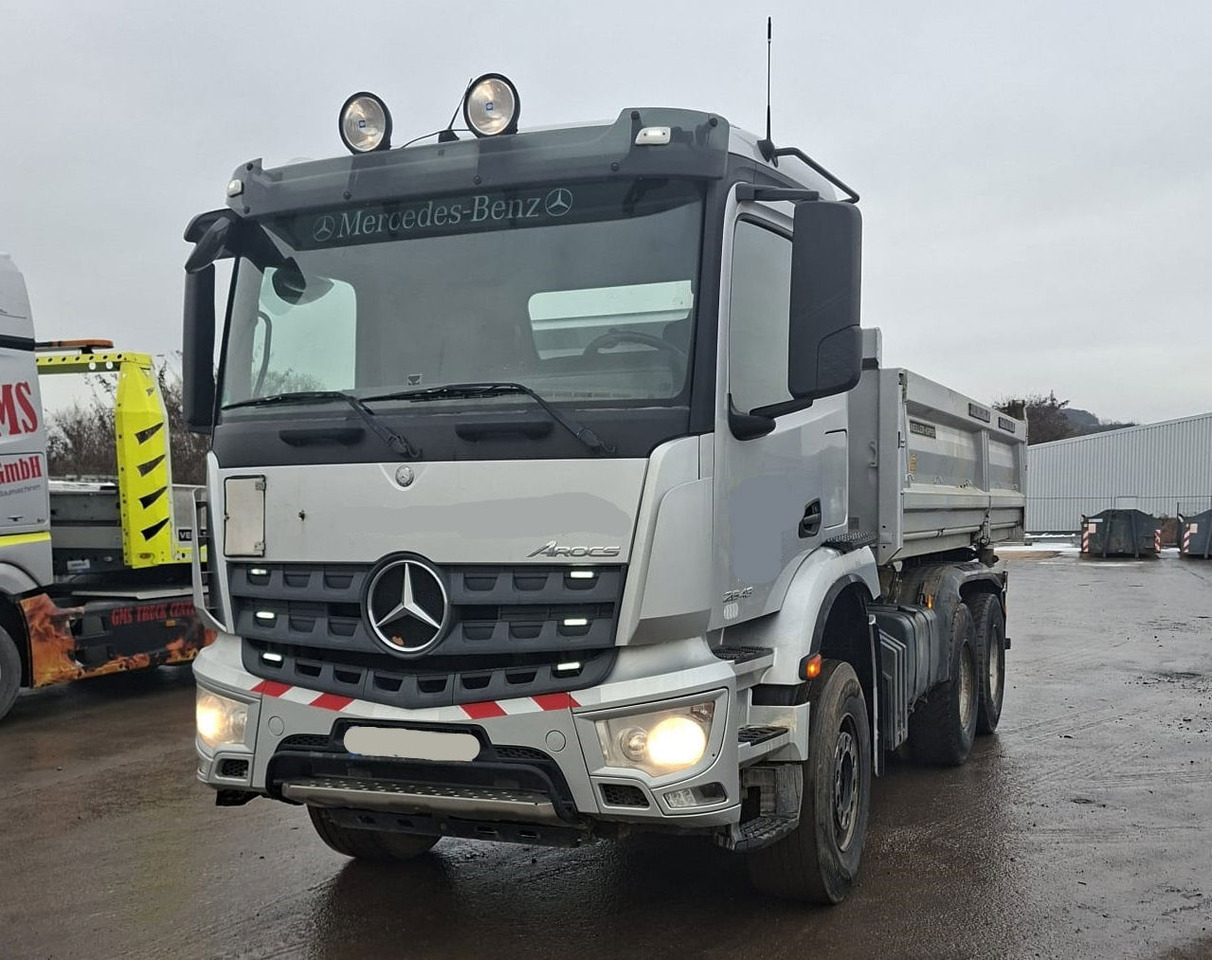 Mercedes-Benz Arocs 2643 6X4 meiller bordmatic tipper - Camion benne: photos 1 Mercedes-Benz Arocs 2643 6X4 meiller bordmatic tipper - Camion benne: photos 1