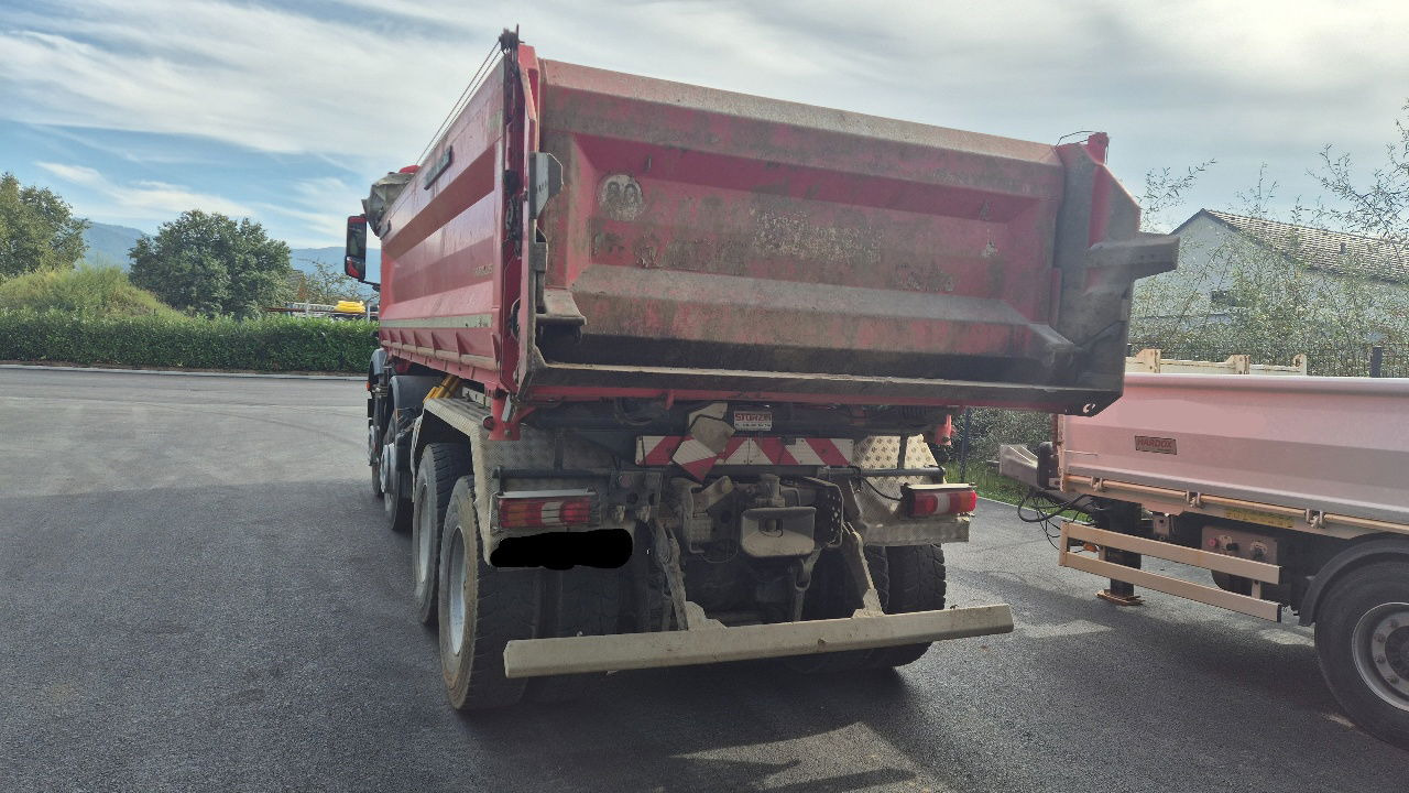 Mercedes-Benz Arocs 3243 8X4 mulda tipper - bordmatic - Camion benne: photos 3 Mercedes-Benz Arocs 3243 8X4 mulda tipper - bordmatic - Camion benne: photos 3