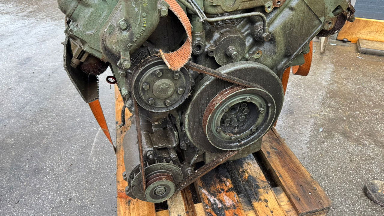 Mercedes-Benz Engine V10 - OM 403.1 - Moteur pour Camion: photos 5 Mercedes-Benz Engine V10 - OM 403.1 - Moteur pour Camion: photos 5