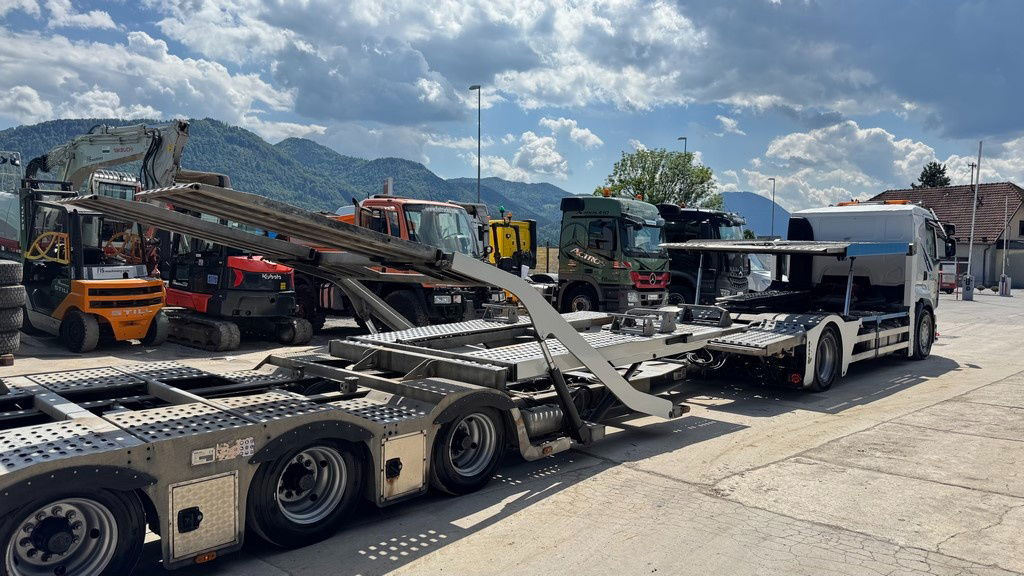 Crédit-bail de Renault Premium 460 4x2 LKW transporter + rolfo trailer  Renault Premium 460 4x2 LKW transporter + rolfo trailer: photos 19