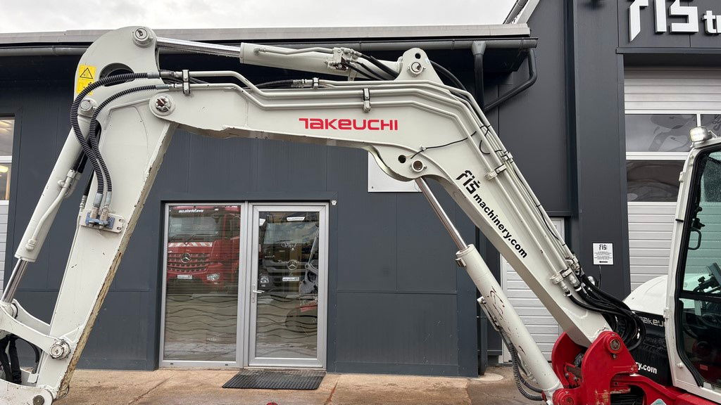 Takeuchi TB370 - Powertilt - 3X Buckets - 2021 Year - 3025 Working Hours - Mini pelle: photos 3 Takeuchi TB370 - Powertilt - 3X Buckets - 2021 Year - 3025 Working Hours - Mini pelle: photos 3