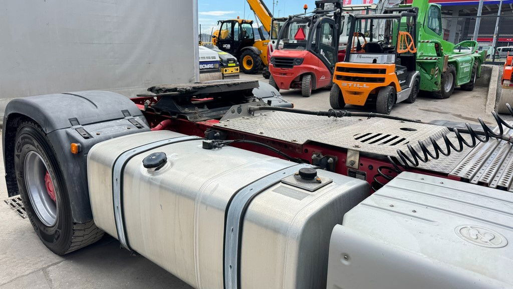 MAN TGS 18.480 4X4 tractor unit - tipper hydraulics - Tracteur routier: photos 4 MAN TGS 18.480 4X4 tractor unit - tipper hydraulics - Tracteur routier: photos 4